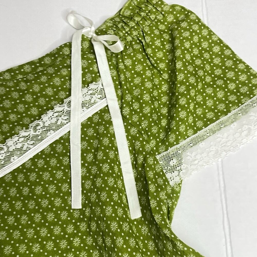 Mimi & Maggie Prairie Blouse Girls 7-8Y Oversized Green Floral Lace Cottagecore